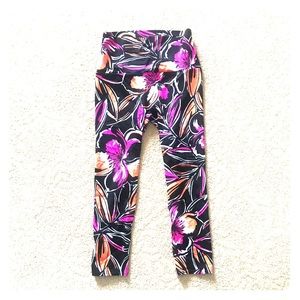K-DEER Capri floral leggings - size M